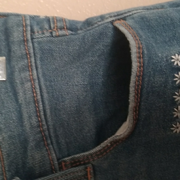 Old Navy | Girls  Denim Shorts | 14 | - Picture 8 of 15